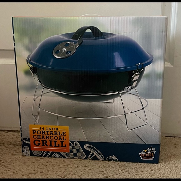 14” portable charcoal grill - Picture 2 of 2